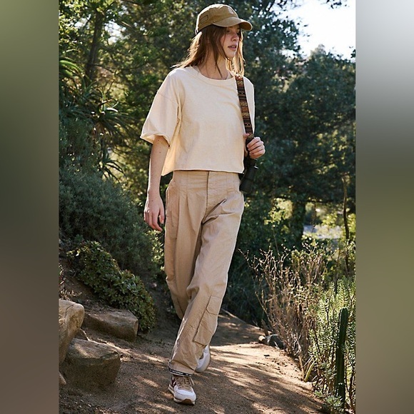 NEW Free People Movement Mesmerize Me Cargo Pants Clay Taupe Color Size Large - Picture 1 of 11